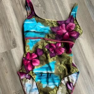 Vintage swim